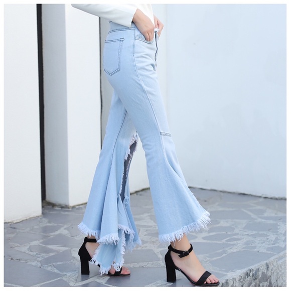 Flared Leg Torn Long Side Ruffle Jeans - Picture 2 of 8